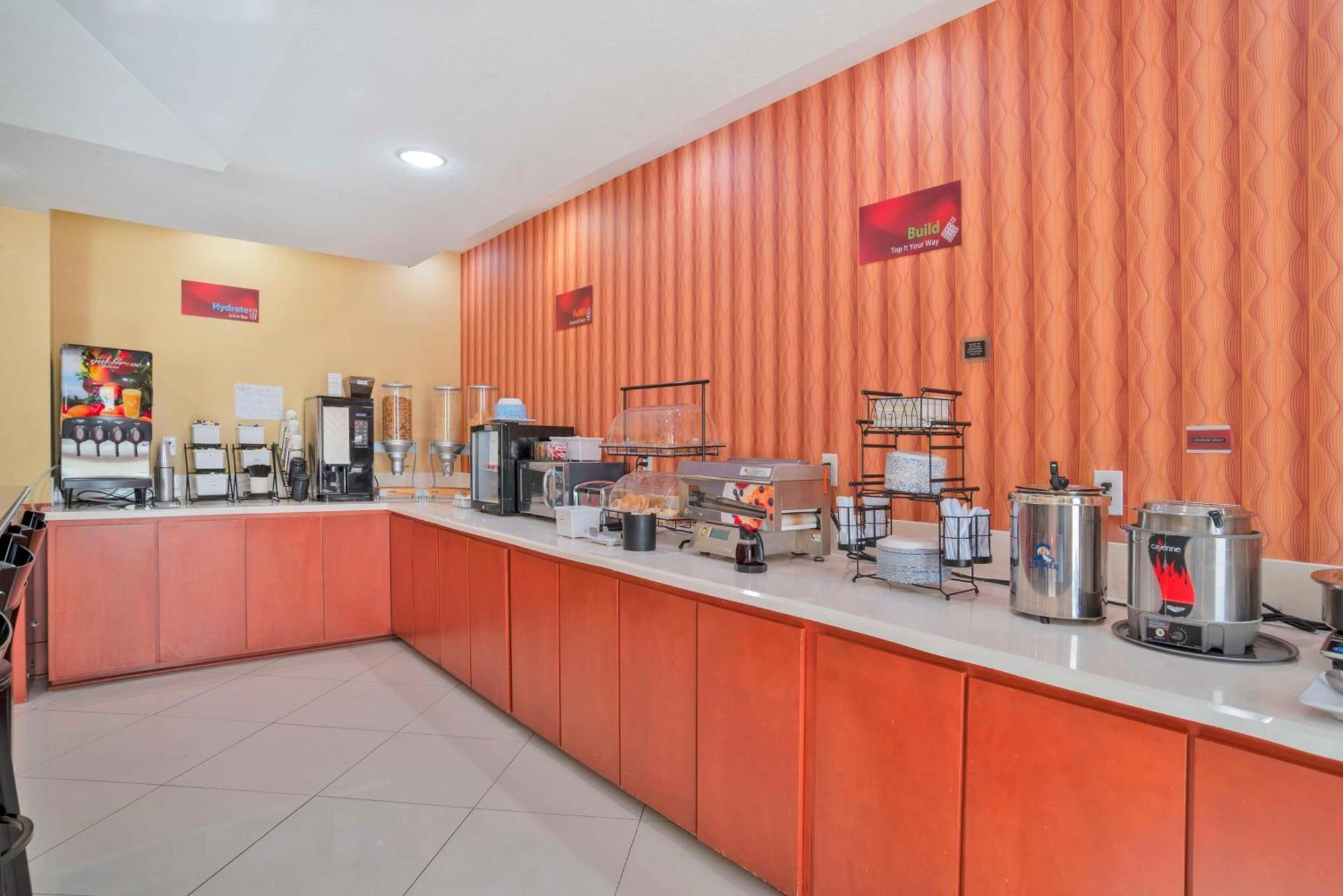 Best Western Plus Flowood Inn & Suites Esterno foto