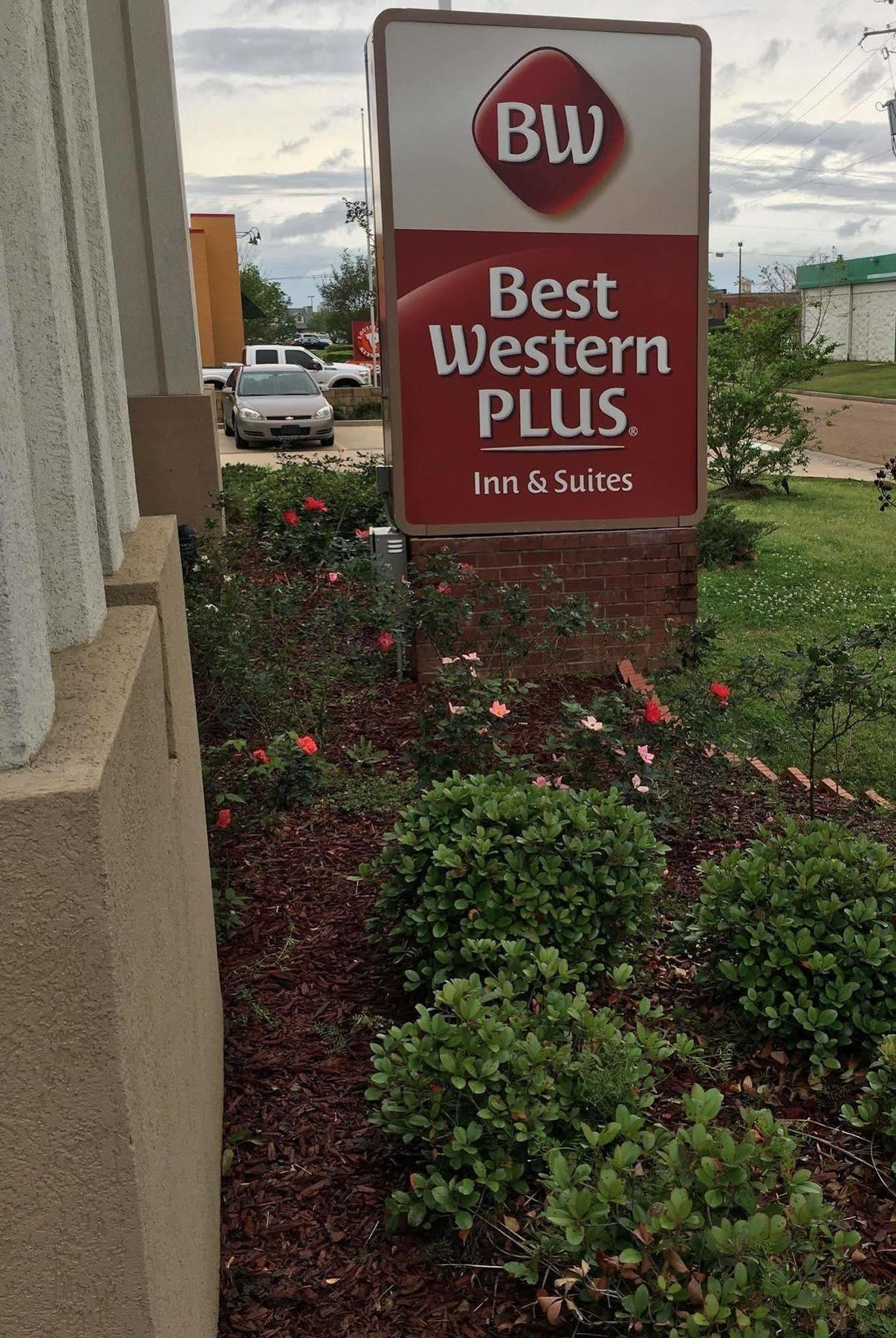Best Western Plus Flowood Inn & Suites Esterno foto